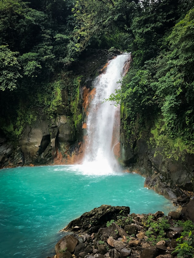 Rio Celeste Waterfall Hike – Tenorio Volcano National Park